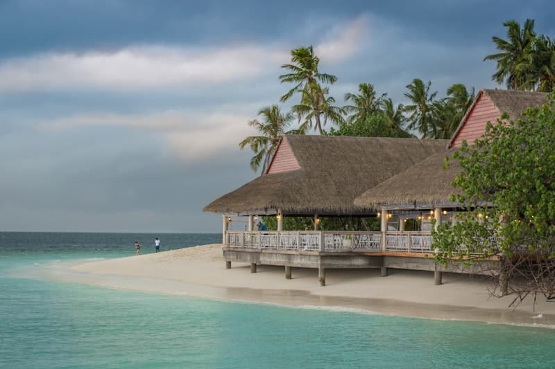 Longevity retreats: What to look for